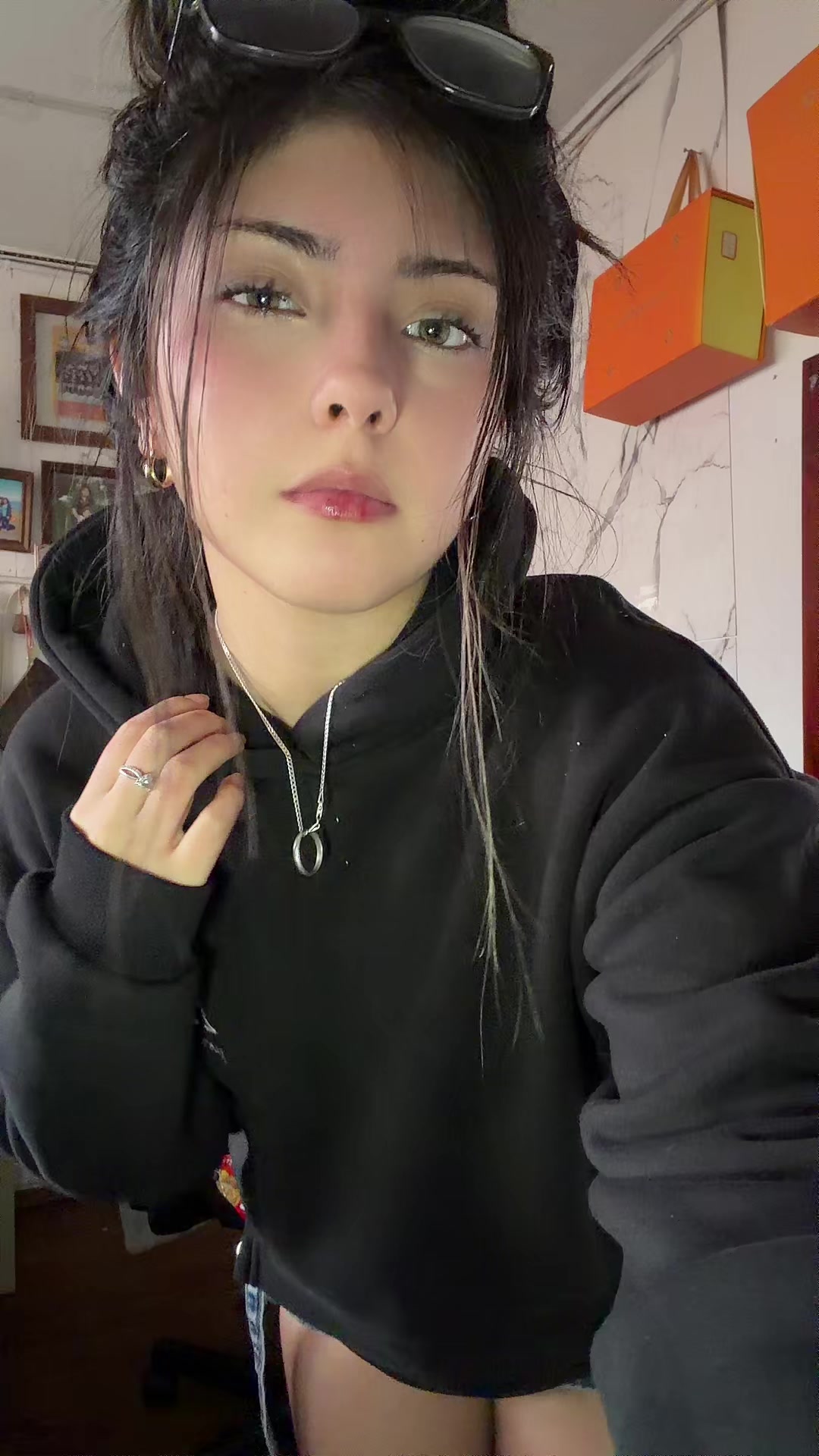 @𝐌𝐚𝐝𝐞𝐬𝐢𝐭𝐚