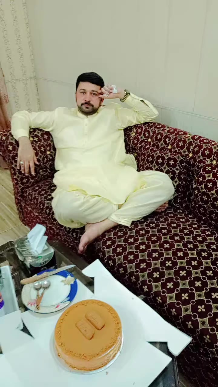 @UmaR BuTT