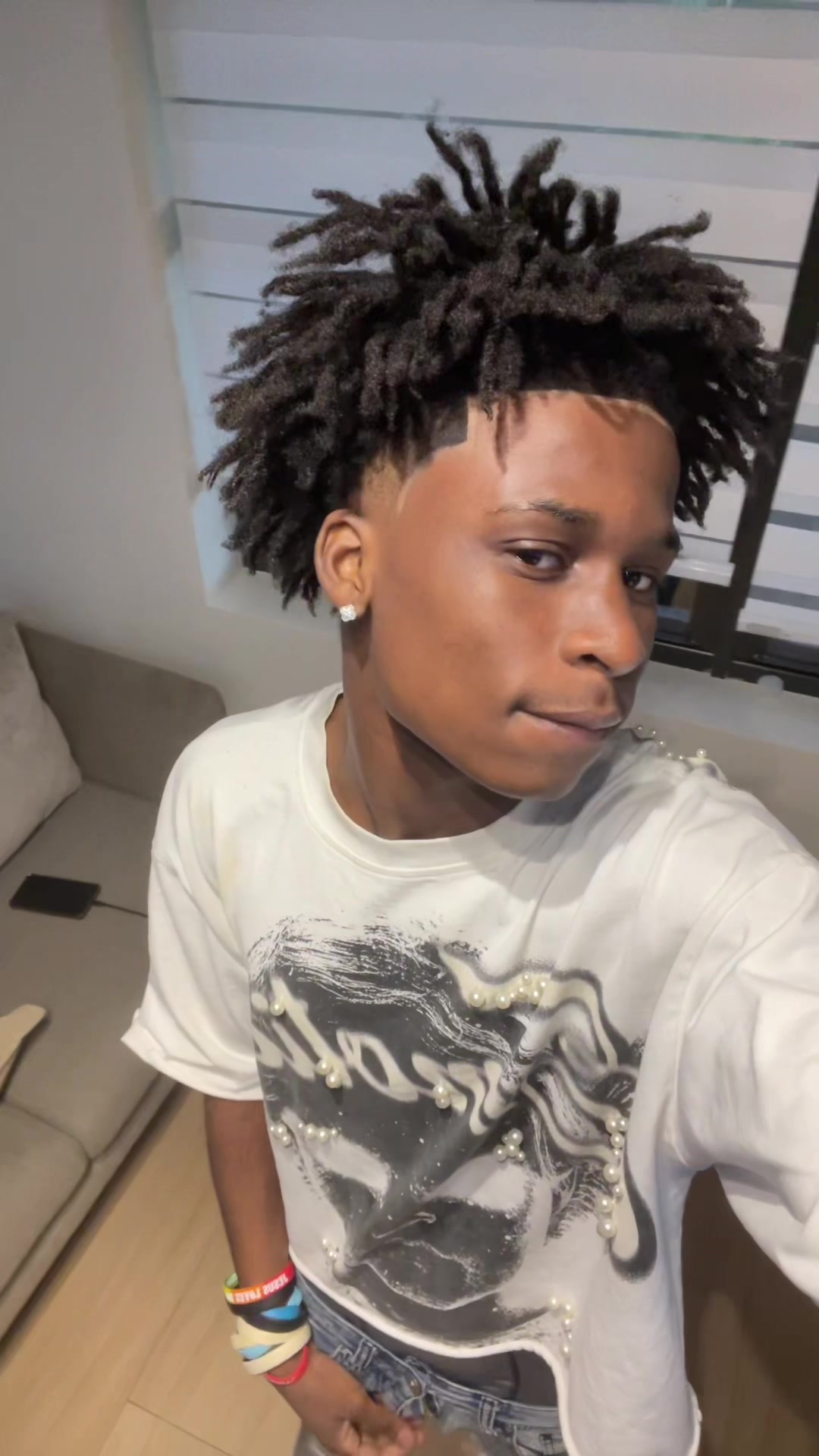 @Z1rando