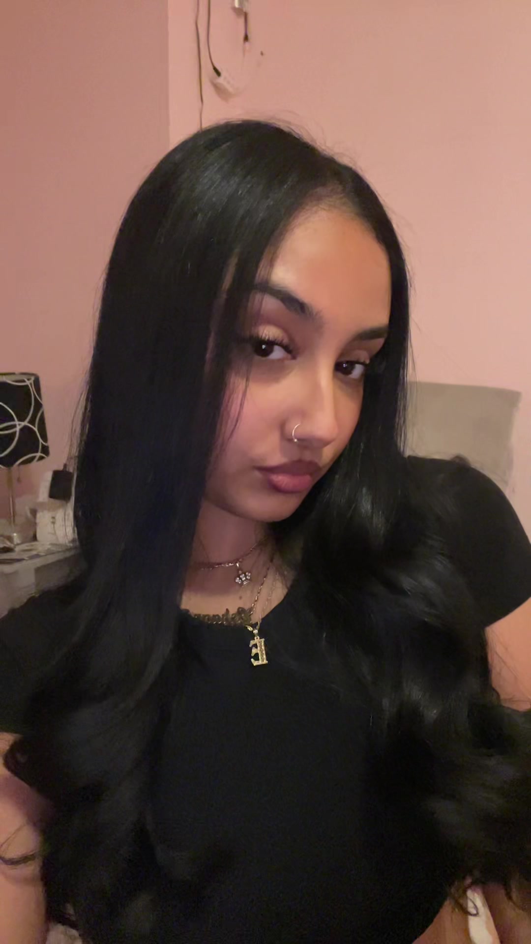 @Eshaana 🖤