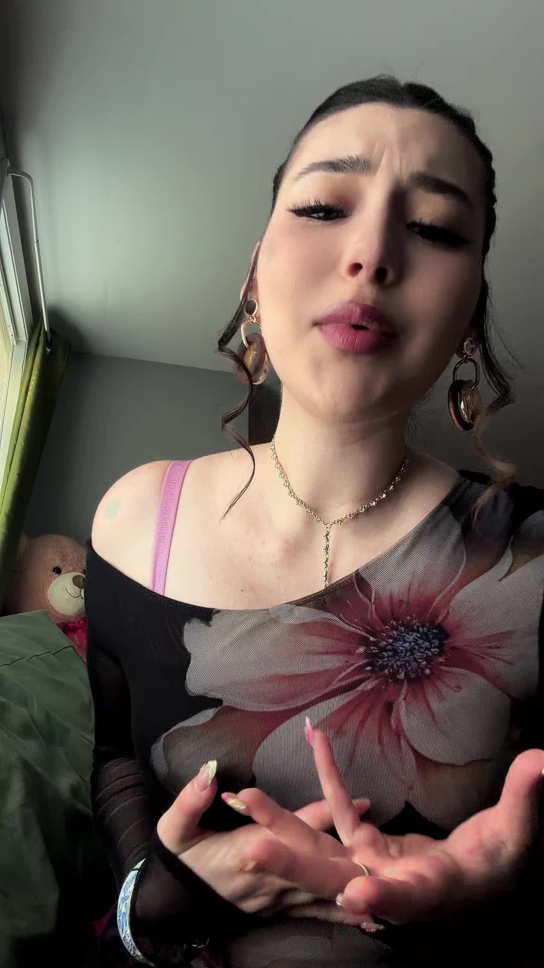 @Li_._na999