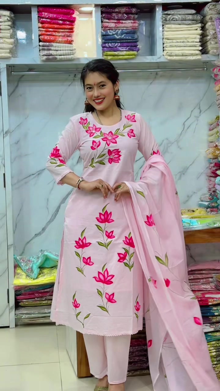 @E.S&ensp;fashion&ensp;hub