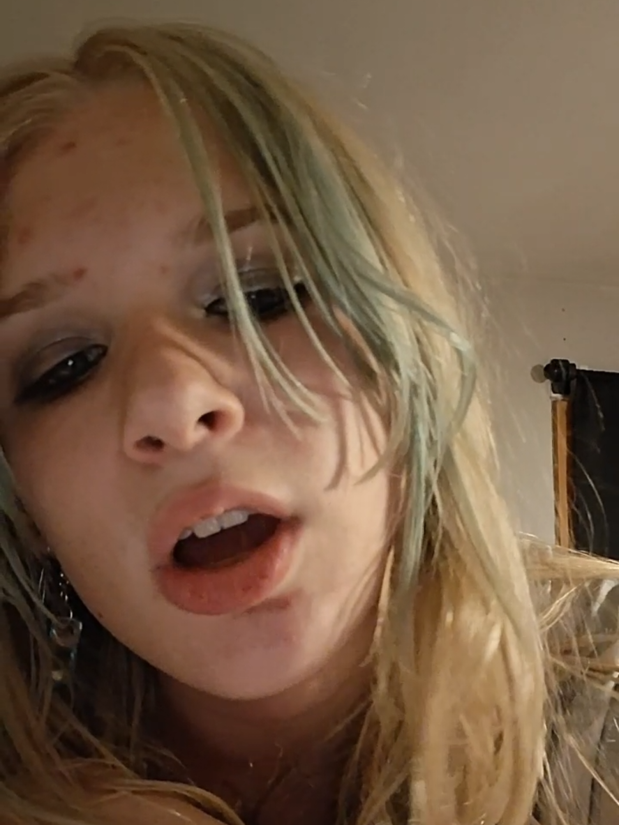 @☆Melanie(aka bianca/ashlyn)☆