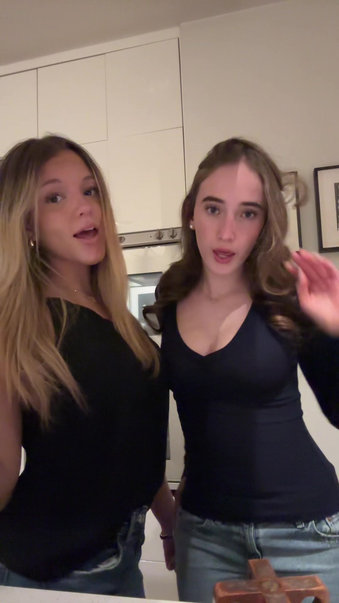 @elyse