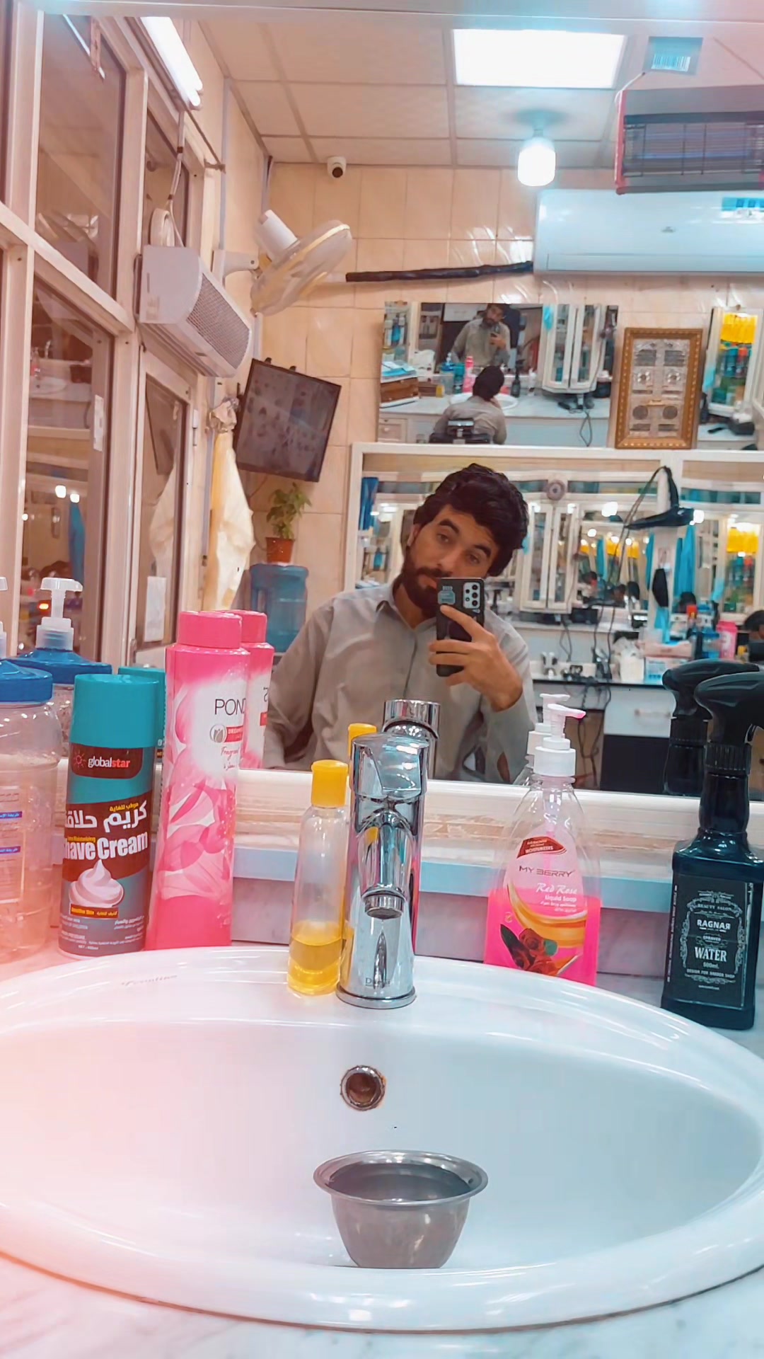 @شریف غمجن  مسافر