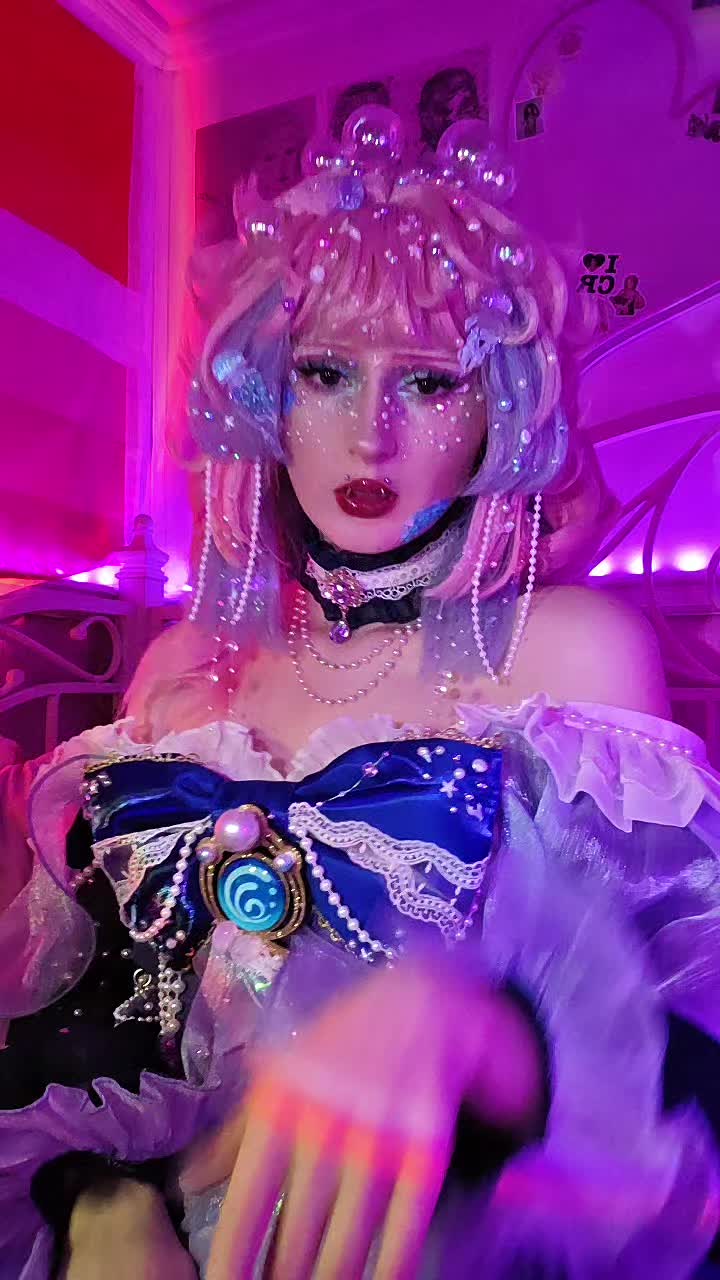 @🪼 𝑨𝒂𝒓𝒐𝒏 🪼