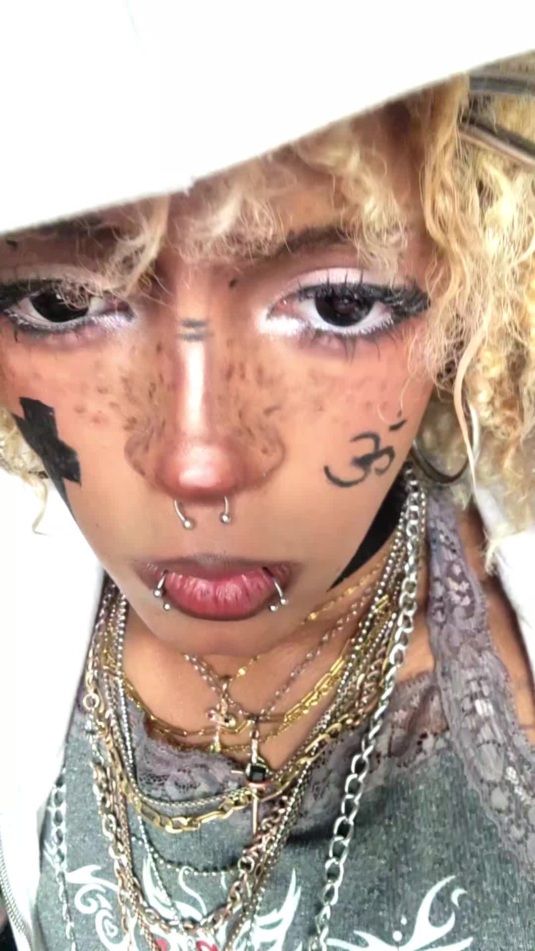@Hopsi🐇