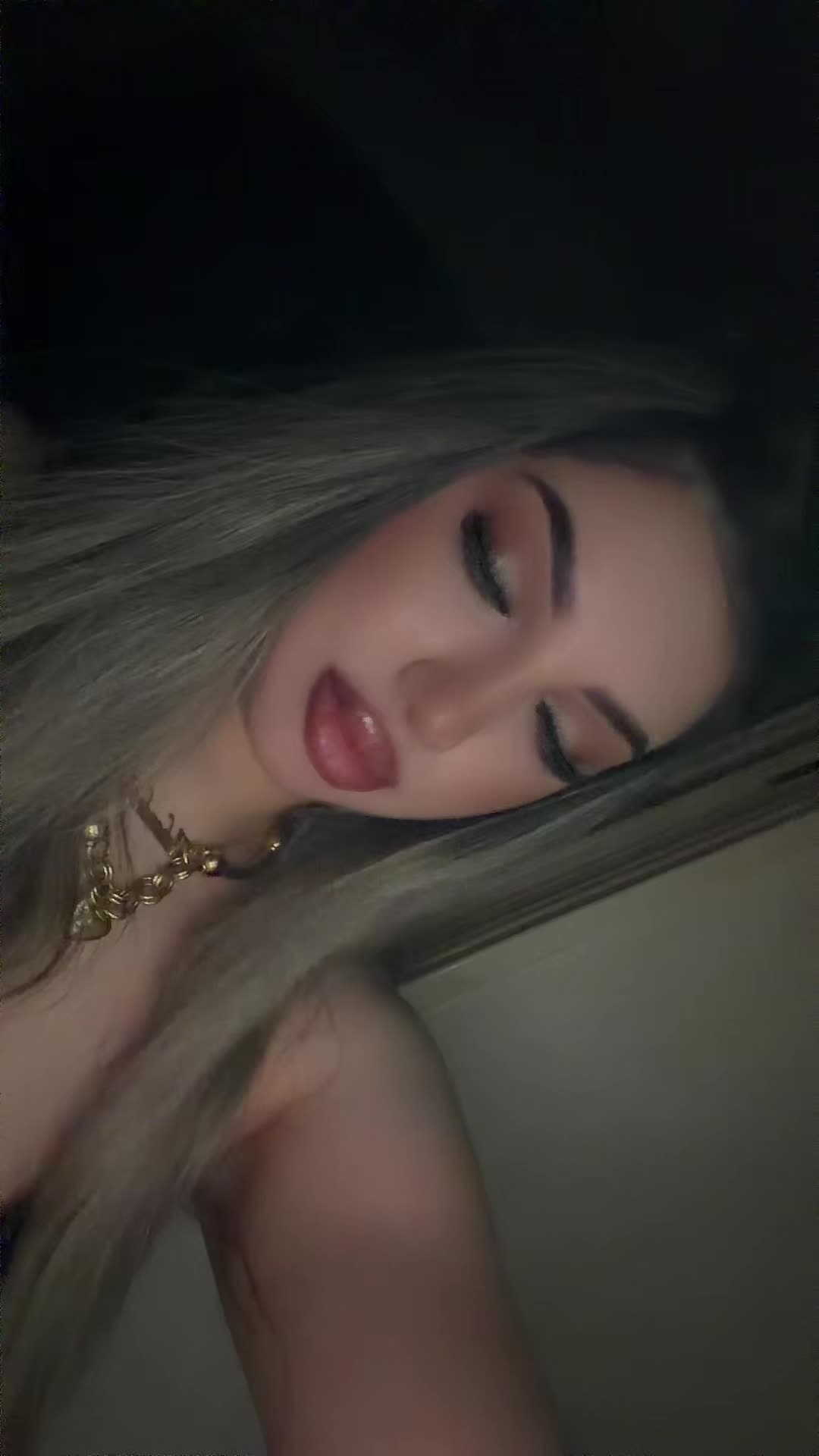 @Alehandra03