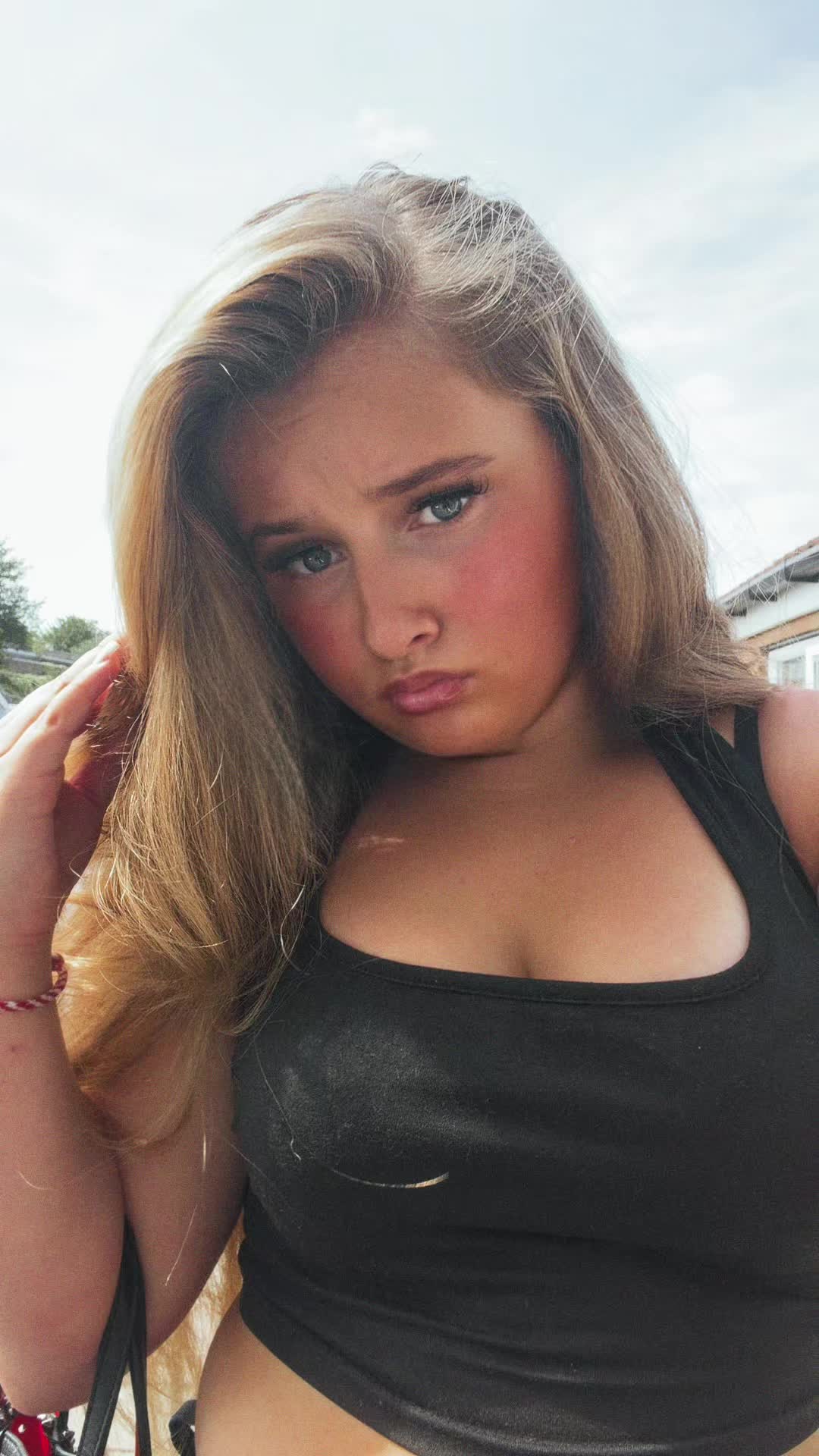 @dolly Price14