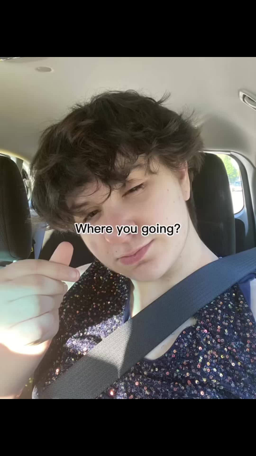 @Felixswife143