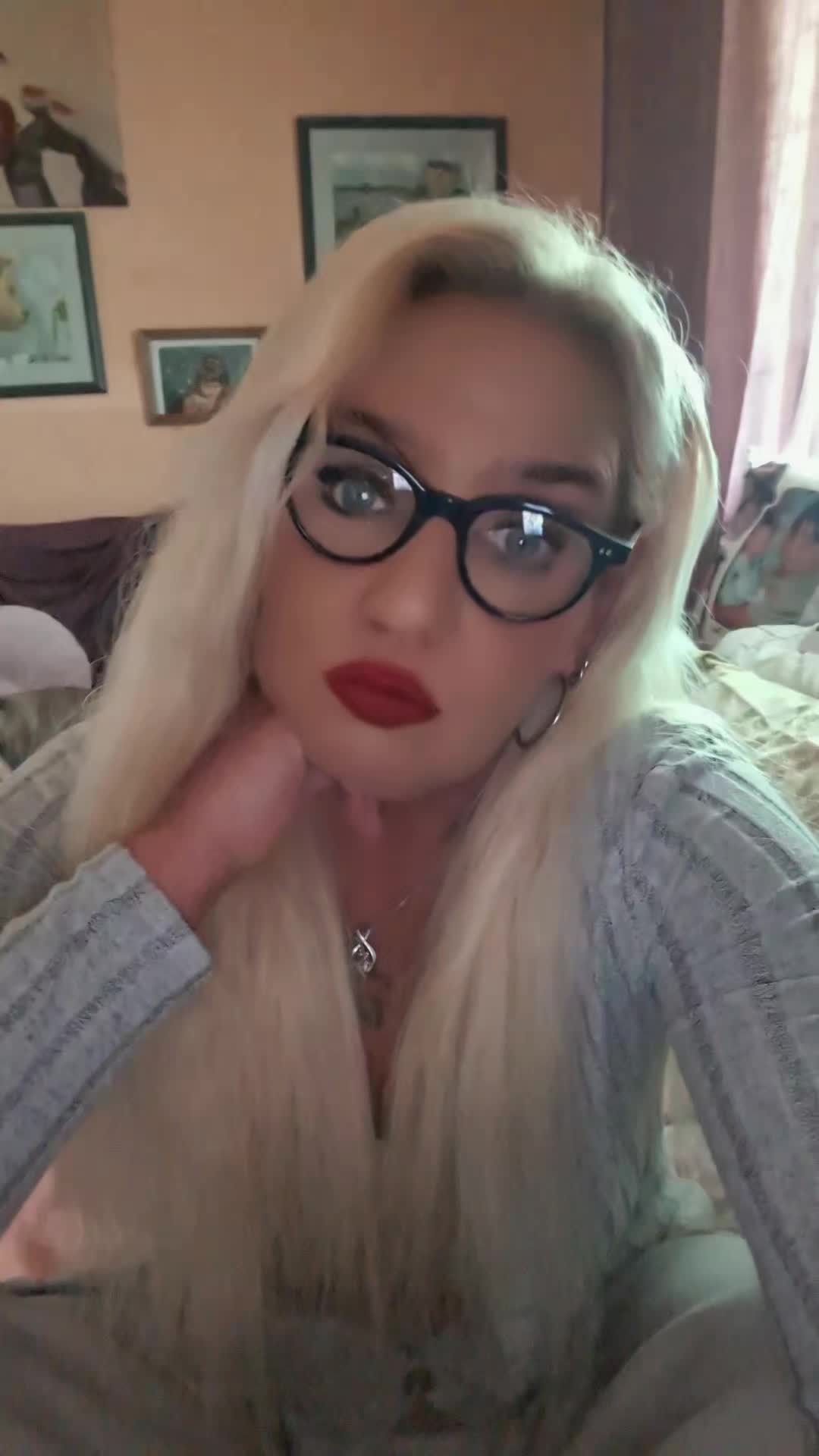 @susicabrita🖤🤍❤️🇷🇺💙💙💙