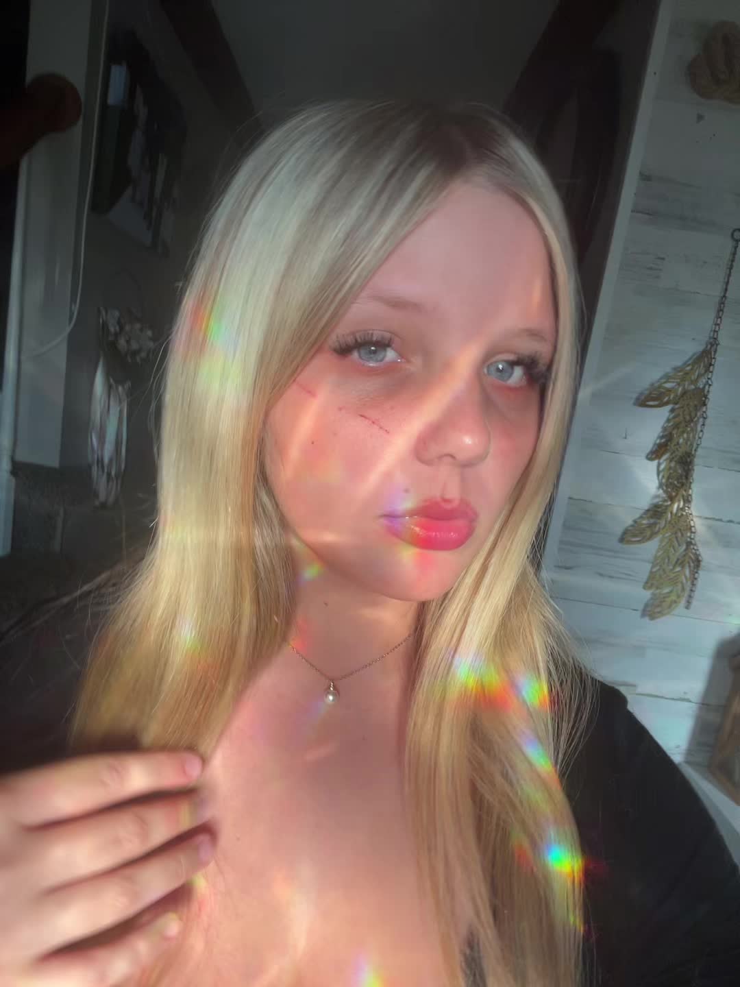 @arianaluvslife