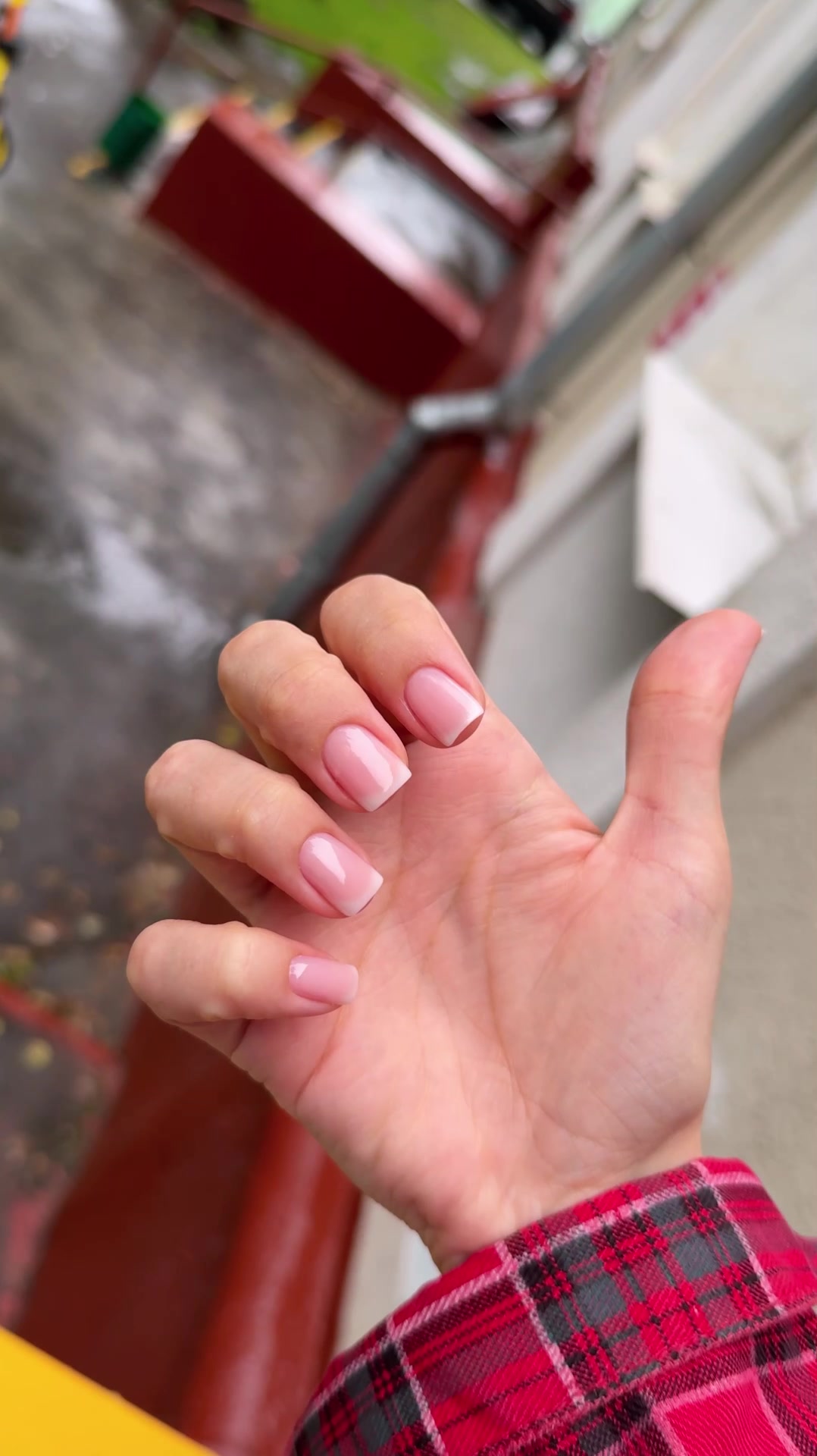 @Тг Wally nails