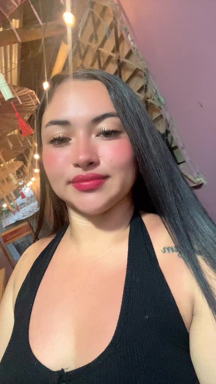 @Yenny Posas💋
