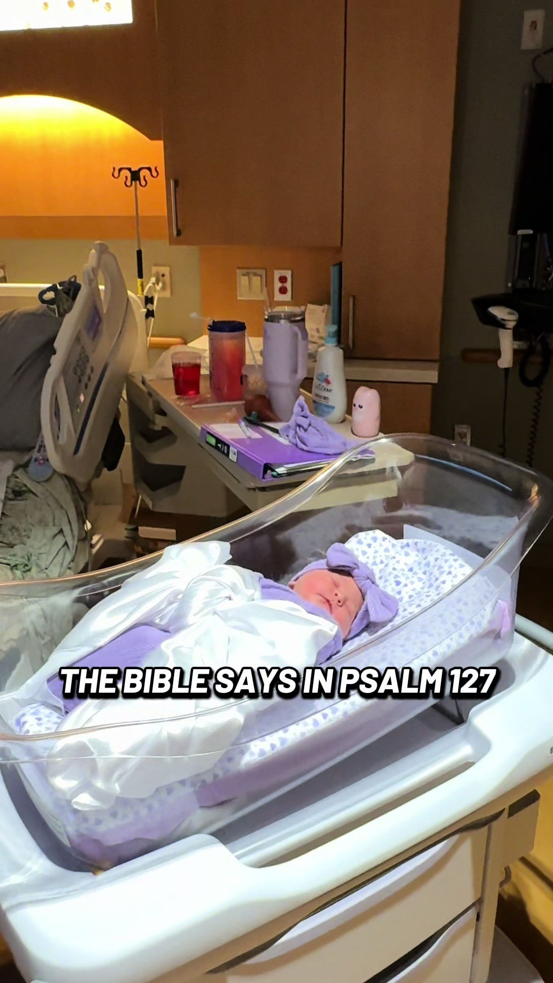 @Chrissy & Baby Bella Noelle🎀