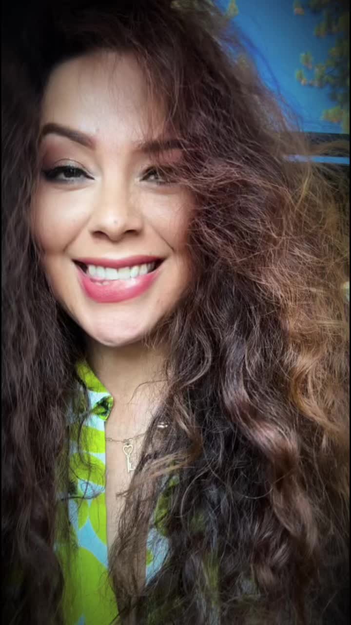 @Mitzy Divine