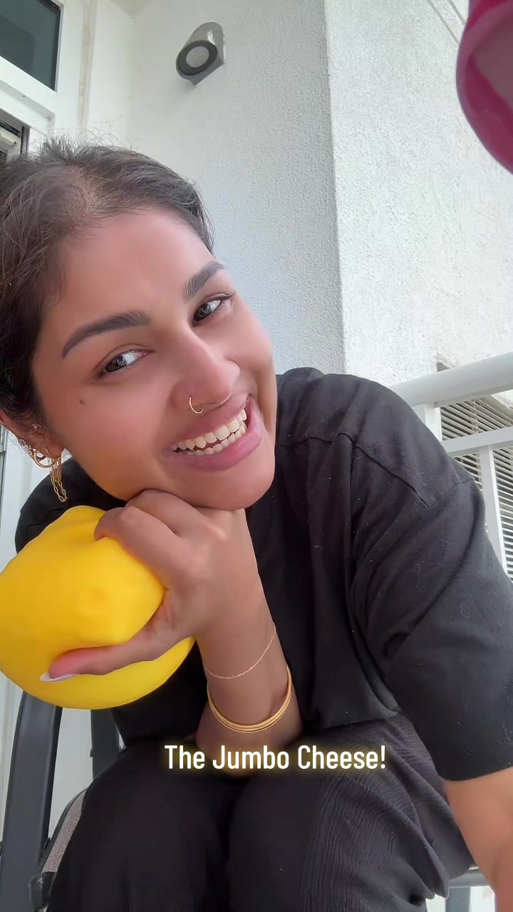@MakeupLaveena