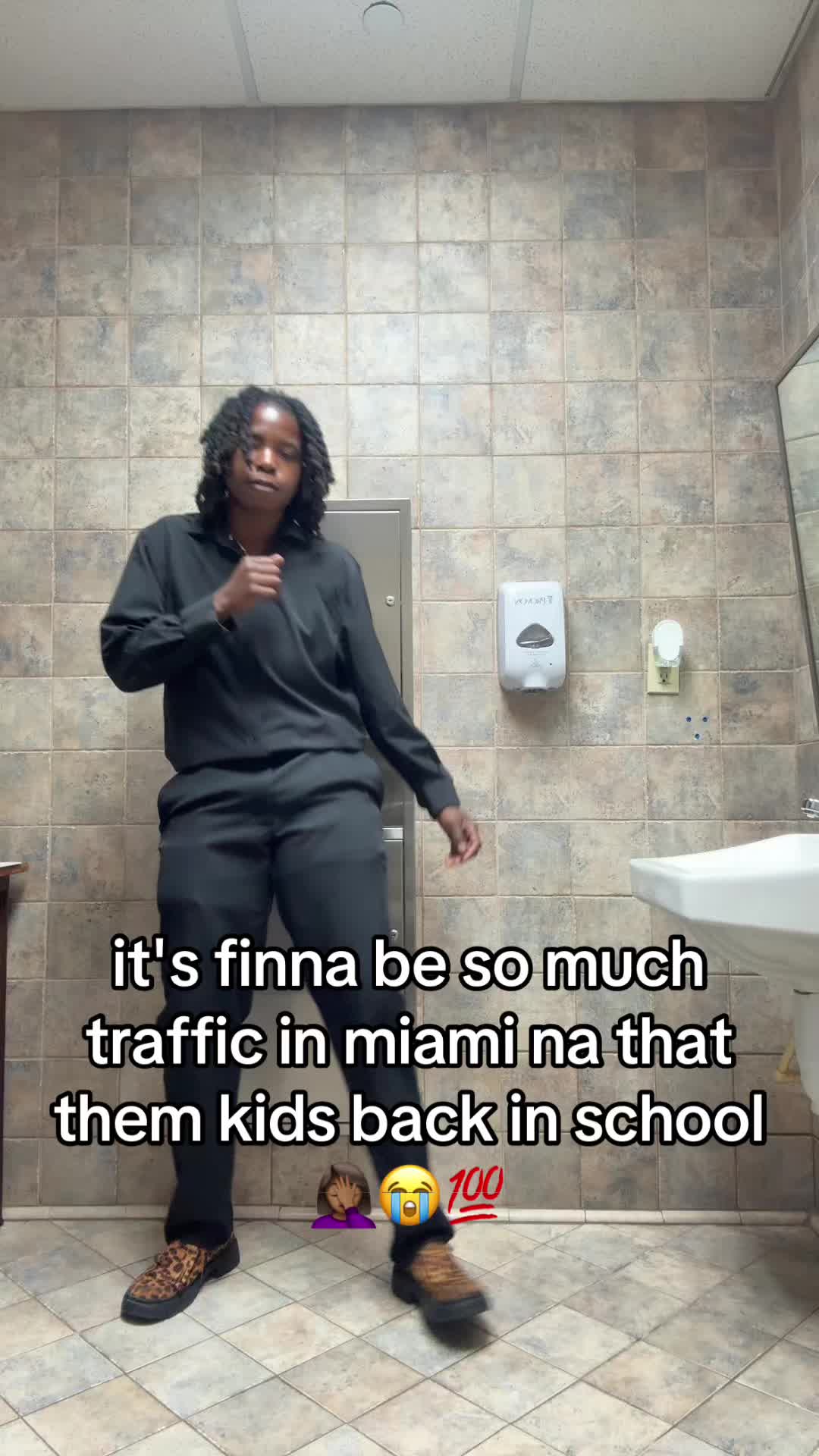 @ms.twirlthemhips 🤪