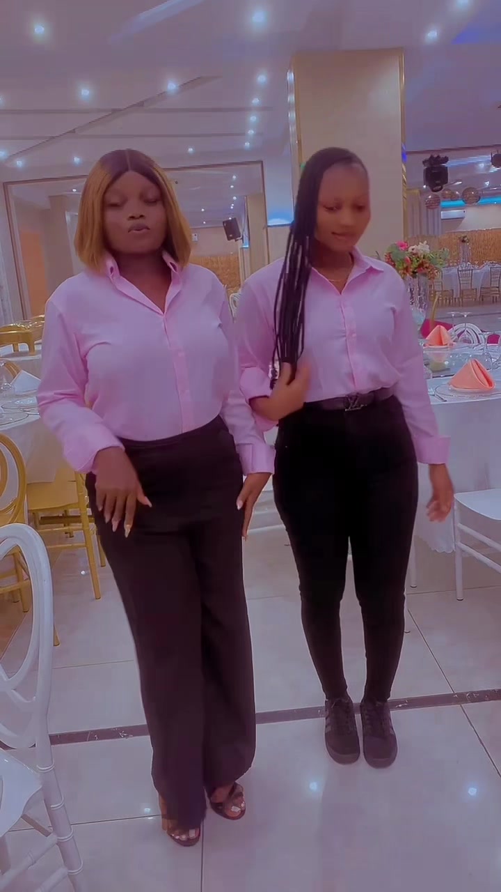 @Eliana Menga