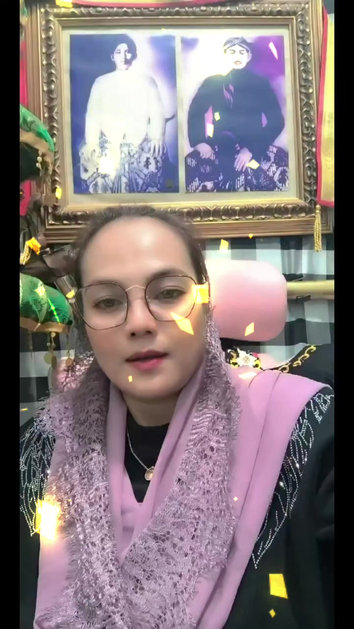 @Ayu