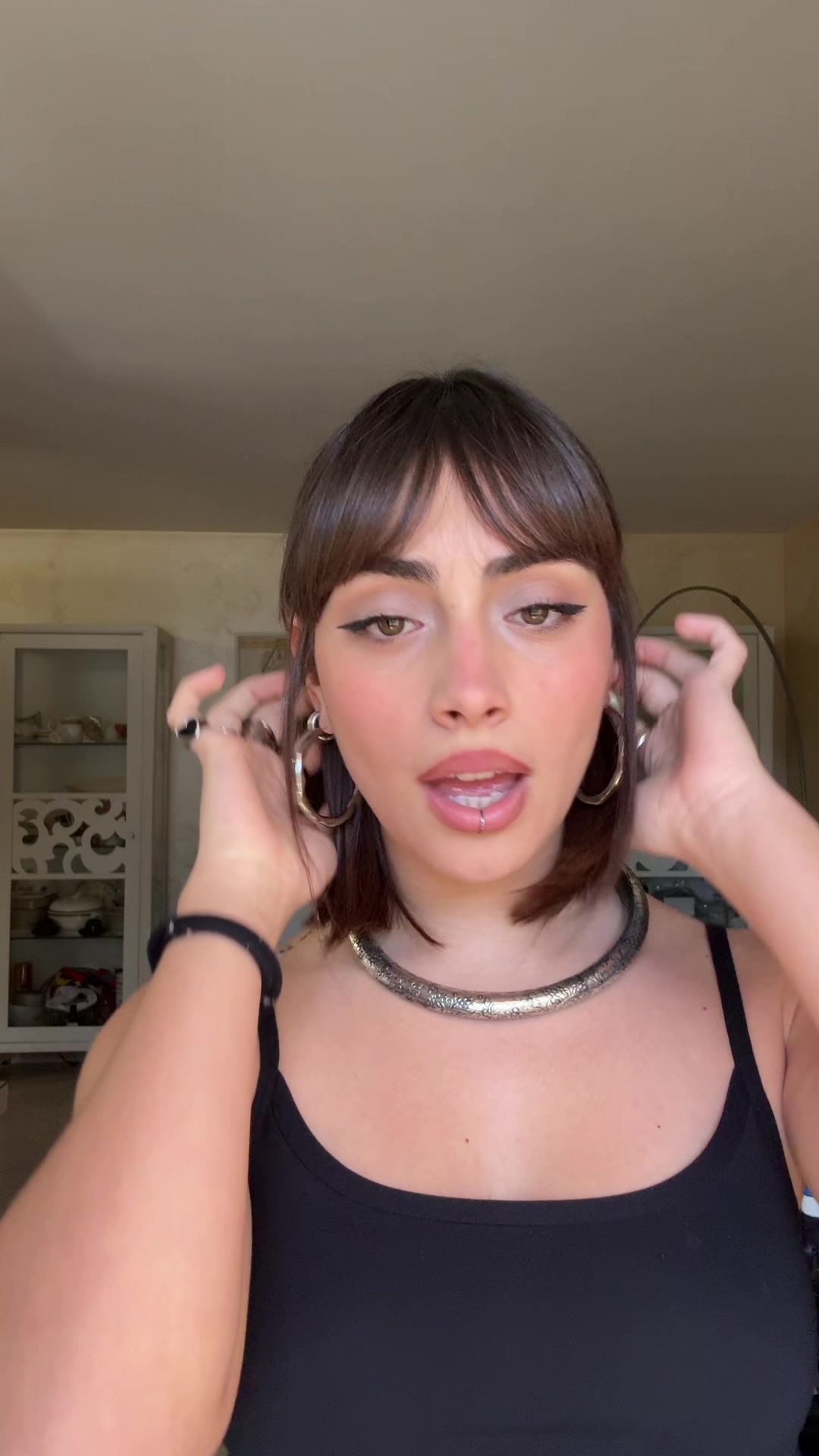 @apollineo