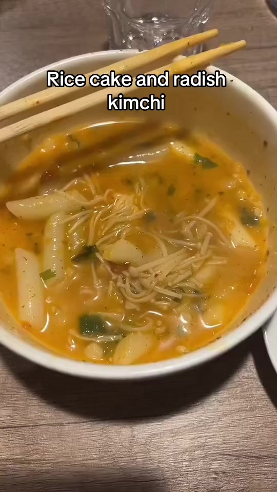 @thedailytable