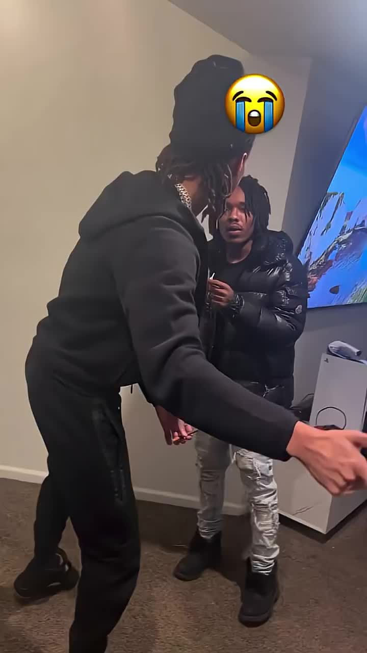 @moneyvono