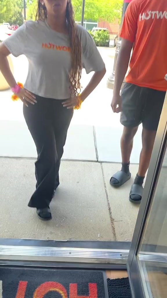 @HOTWORX Chicago-Mt Greenwood