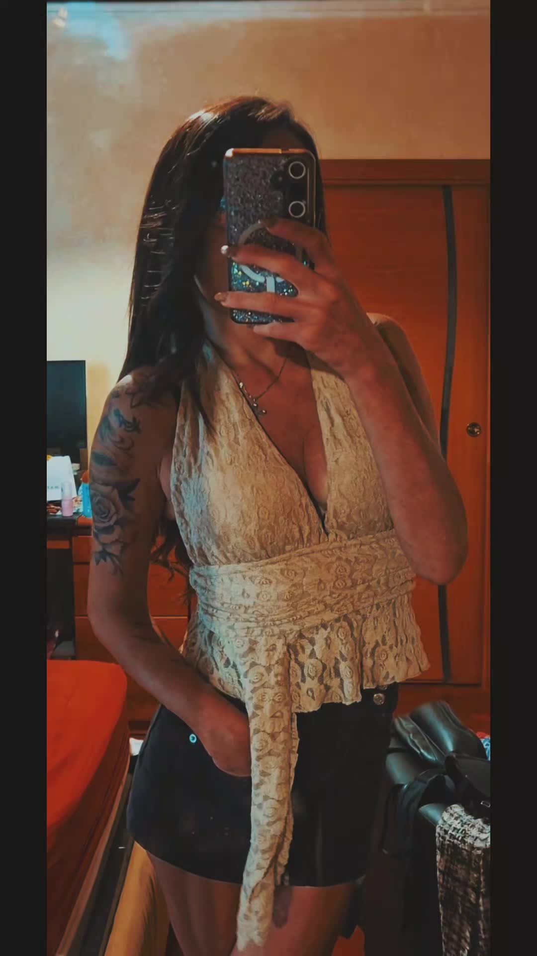 @tizianarebelgirl