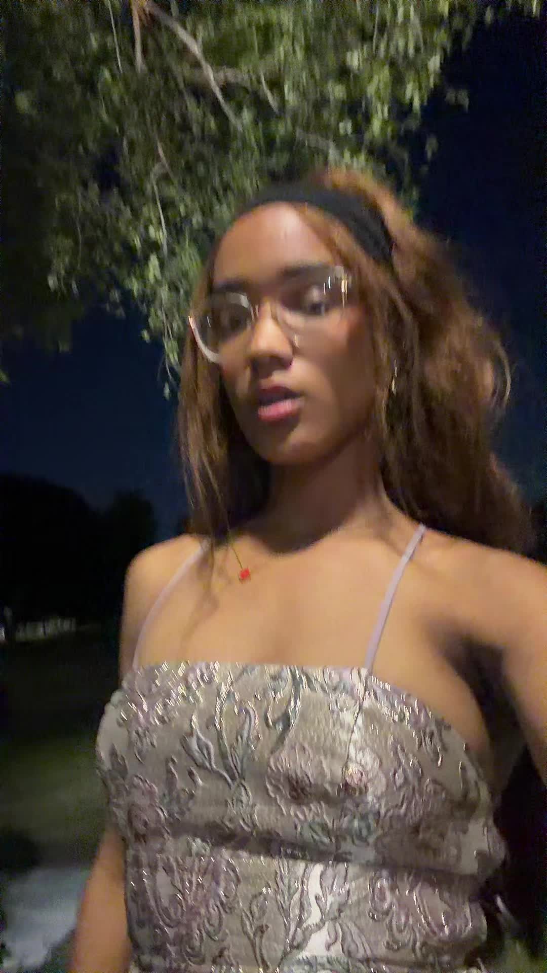 @Diana
