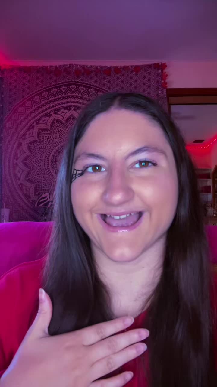 @Queen_Tianna2002