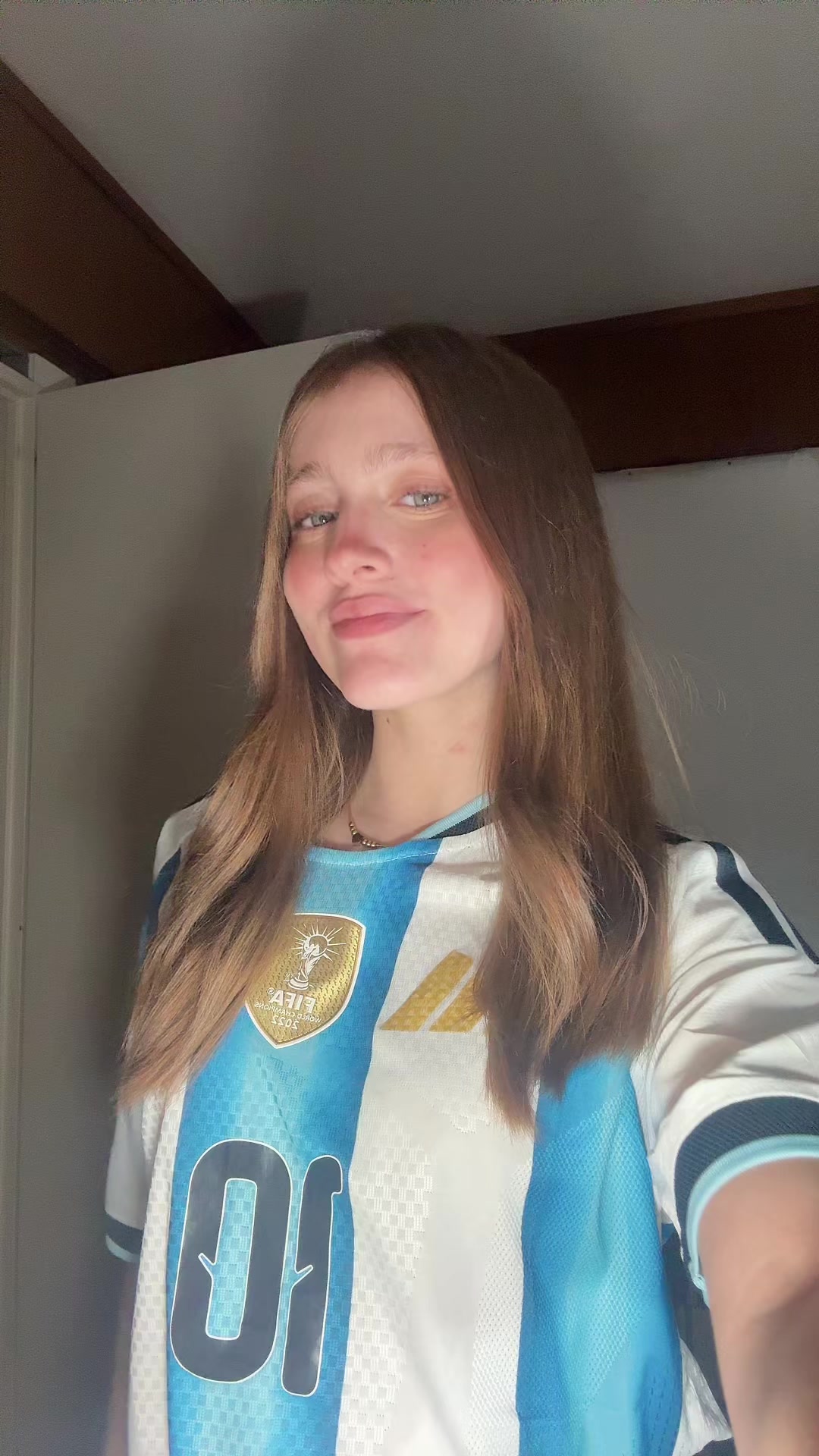 @𝒵𝑜𝑒𝓀𝓊𝓃𝒾𝓈𝒸𝒽𝒾
