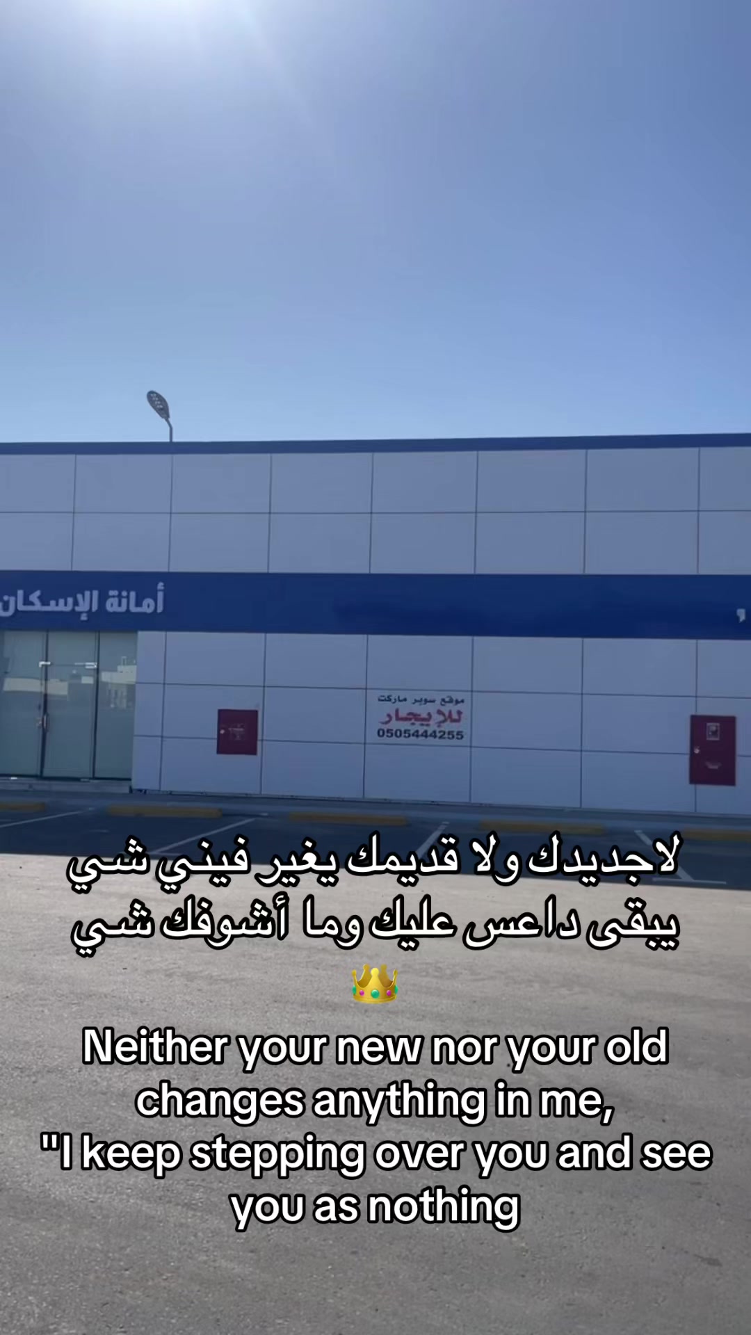 @𝐌