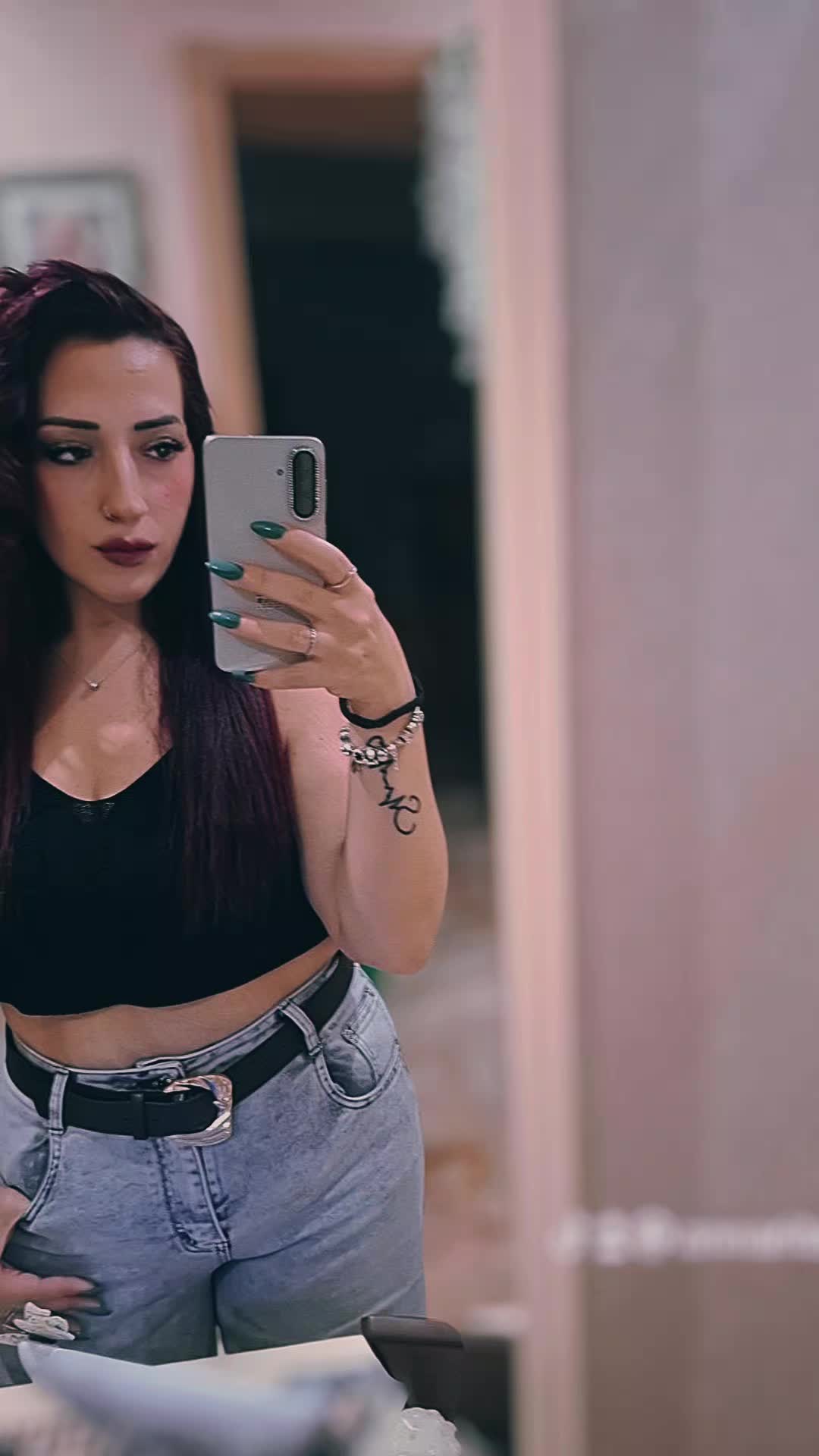 @🌹🐍 𝒜𝓃𝓃𝒶  ℛ𝒾𝓉𝒶 🔥🖤