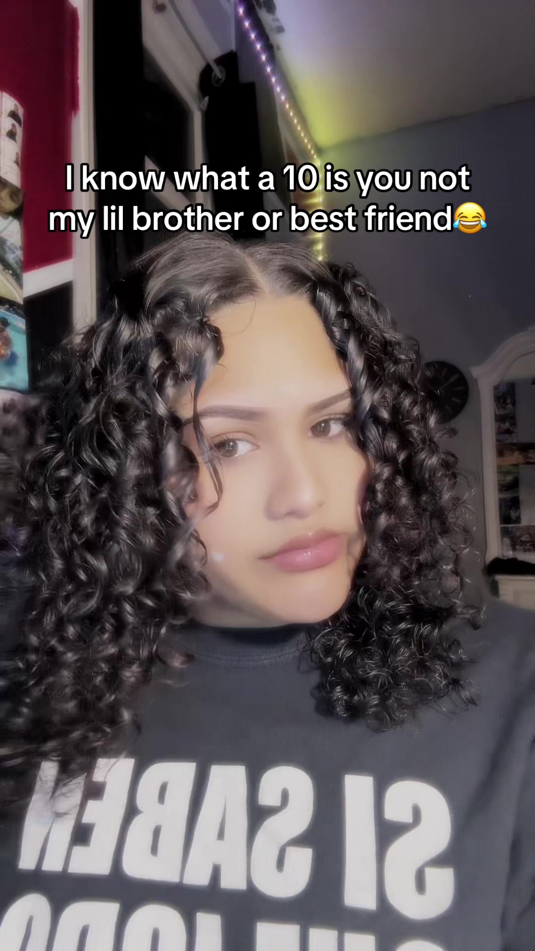 @curlyhead.Jada