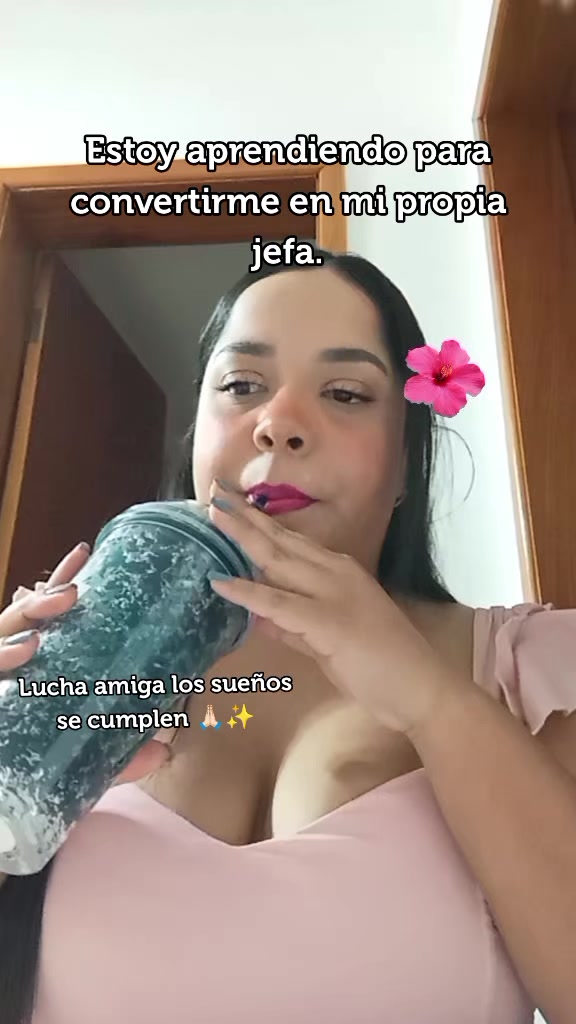 @Leslie✨| UGC