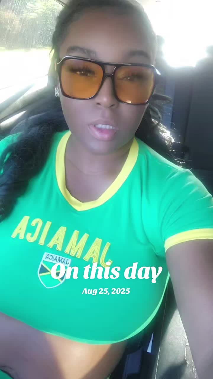 @rueknows😘😎😇😙