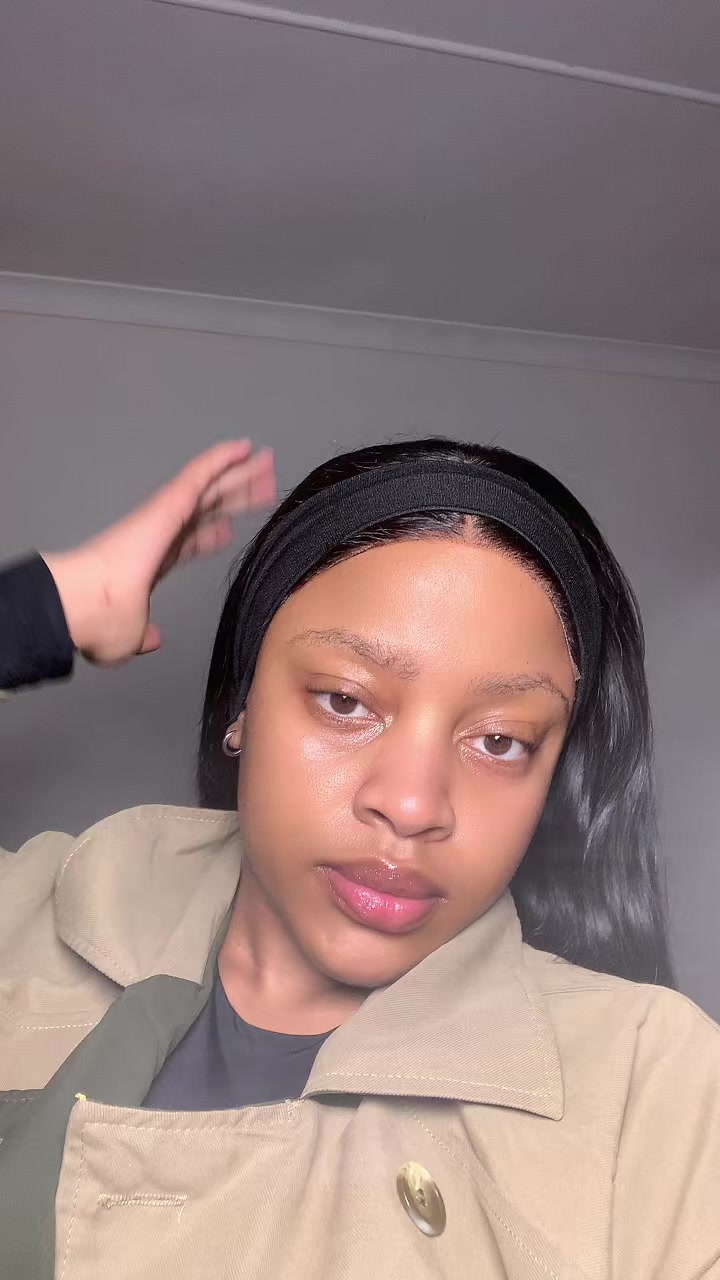 @vuyisanani__