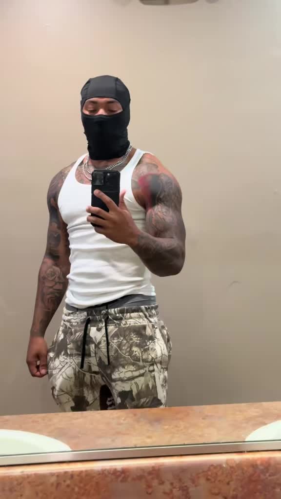 @tatted_jaee