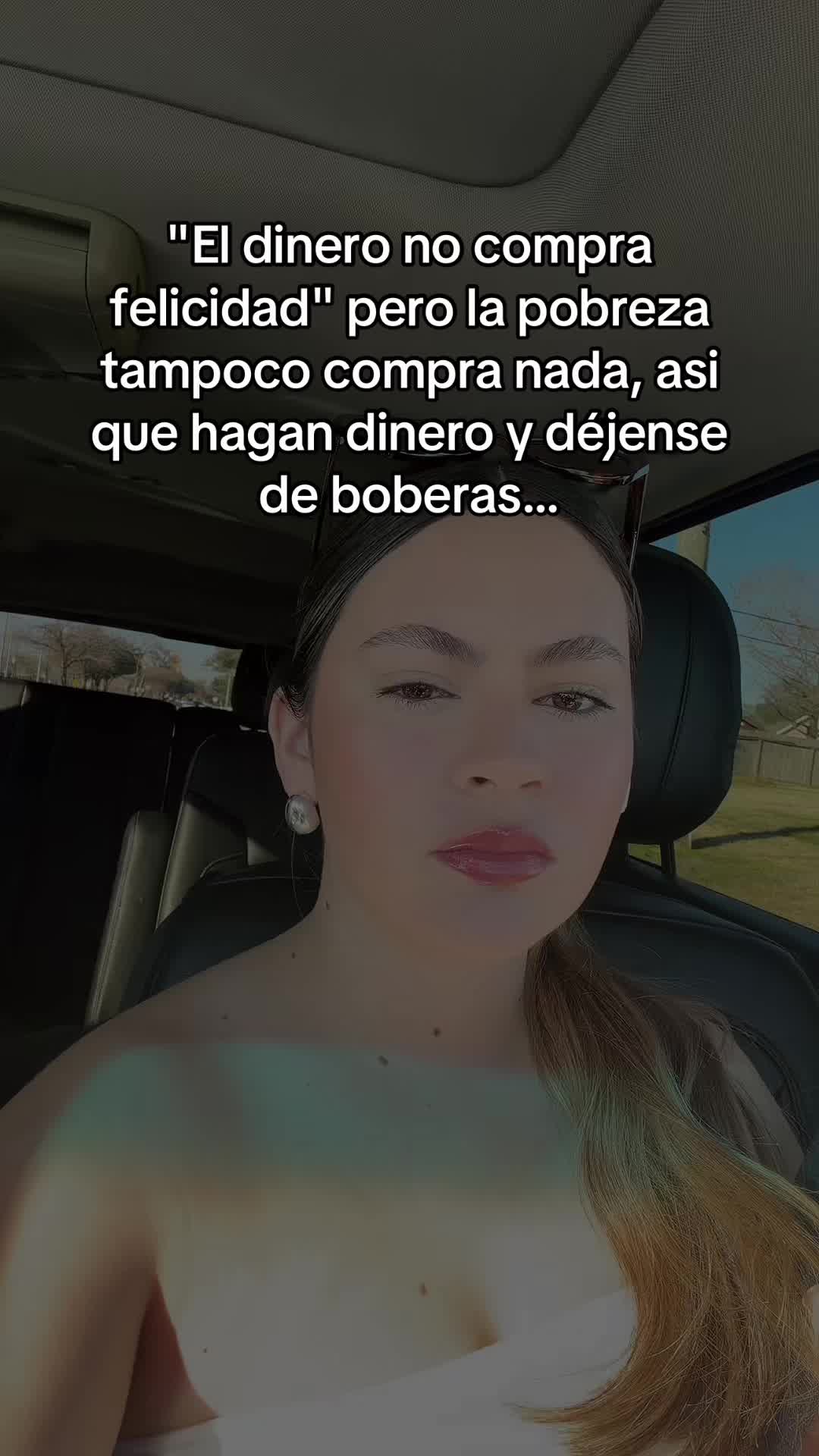 @Sofiamrt8