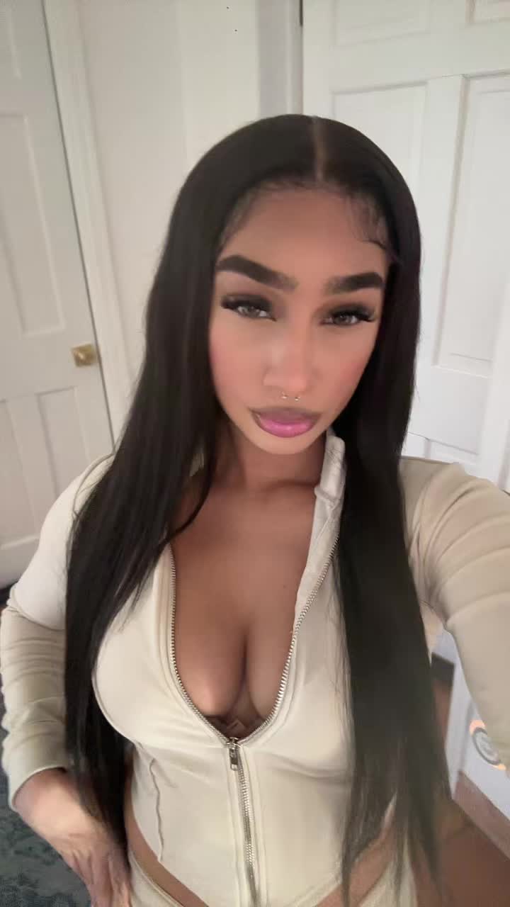 @Nylacakessss