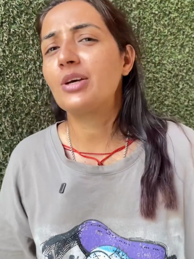 @Chandrika Gera❤
