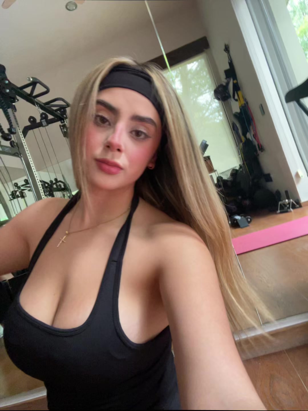 @SOFIAAAAA