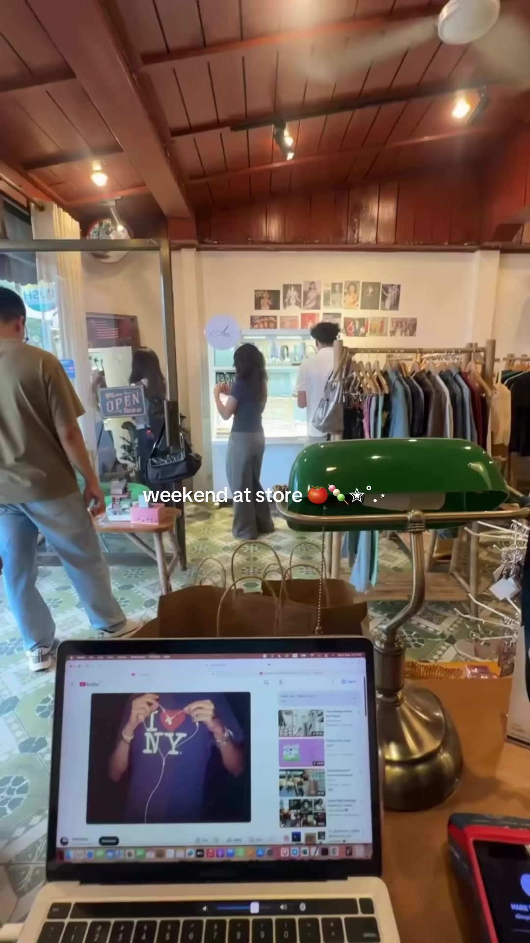 @marievintagestore
