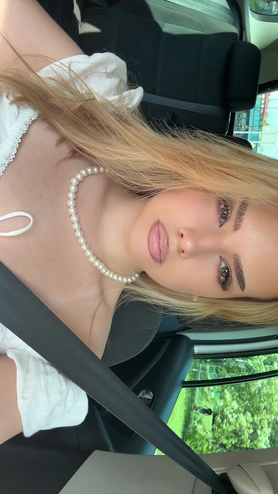 @𝑔𝓅𝓊𝒸𝒽𝒶𝓁𝓈𝓀𝒶_