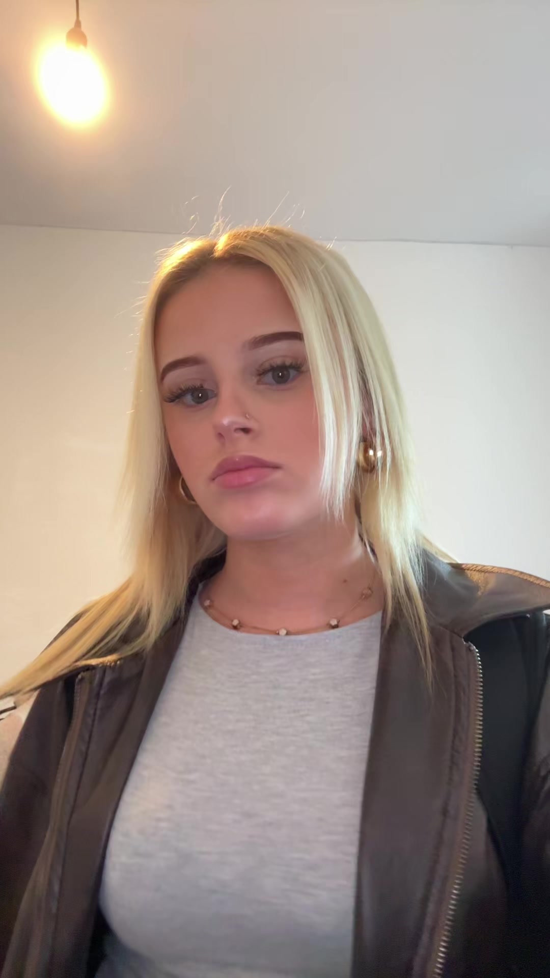 @𝐀𝐥𝐞𝐤𝐬𝐚-𝐀𝐲𝐥𝐞𝐞𝐧