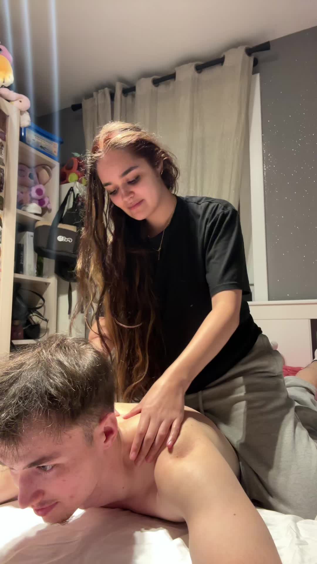 @Nesuu ᖭི༏ᖫྀ