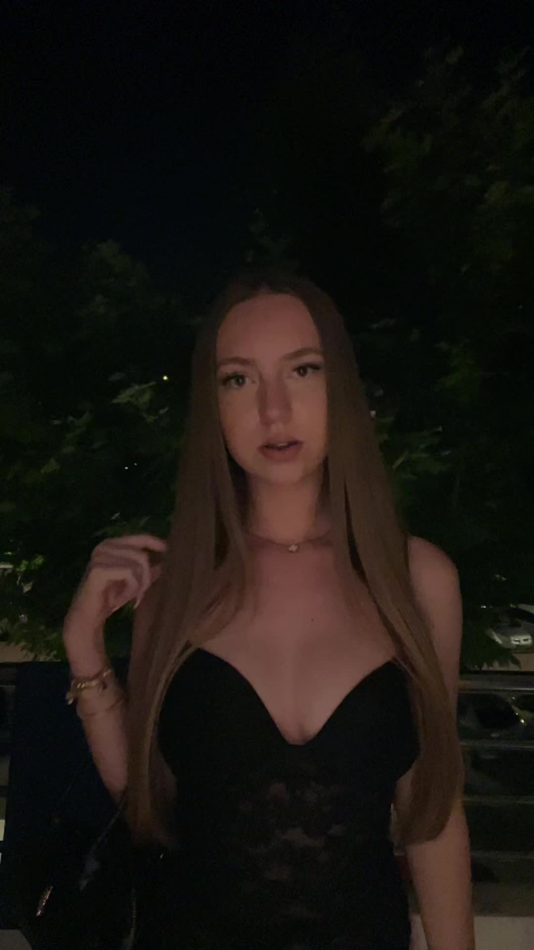 @Helena✨