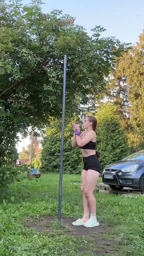 @_pole_flow_dance_pola_