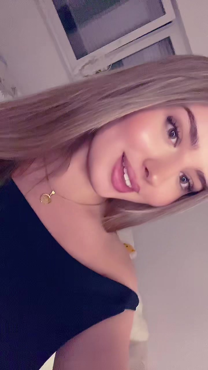@𝐞